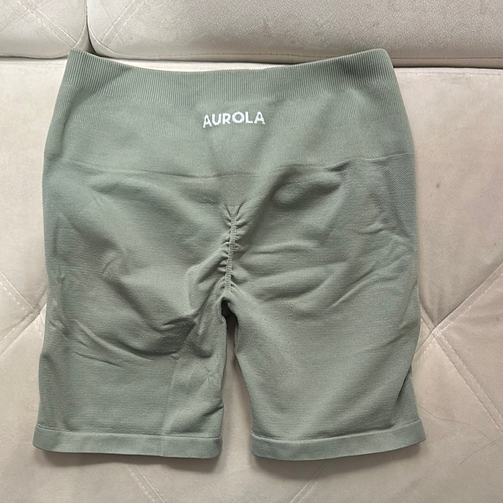 AUROLA Women's intensify workout shorts (screenshot of Amazon listing included)